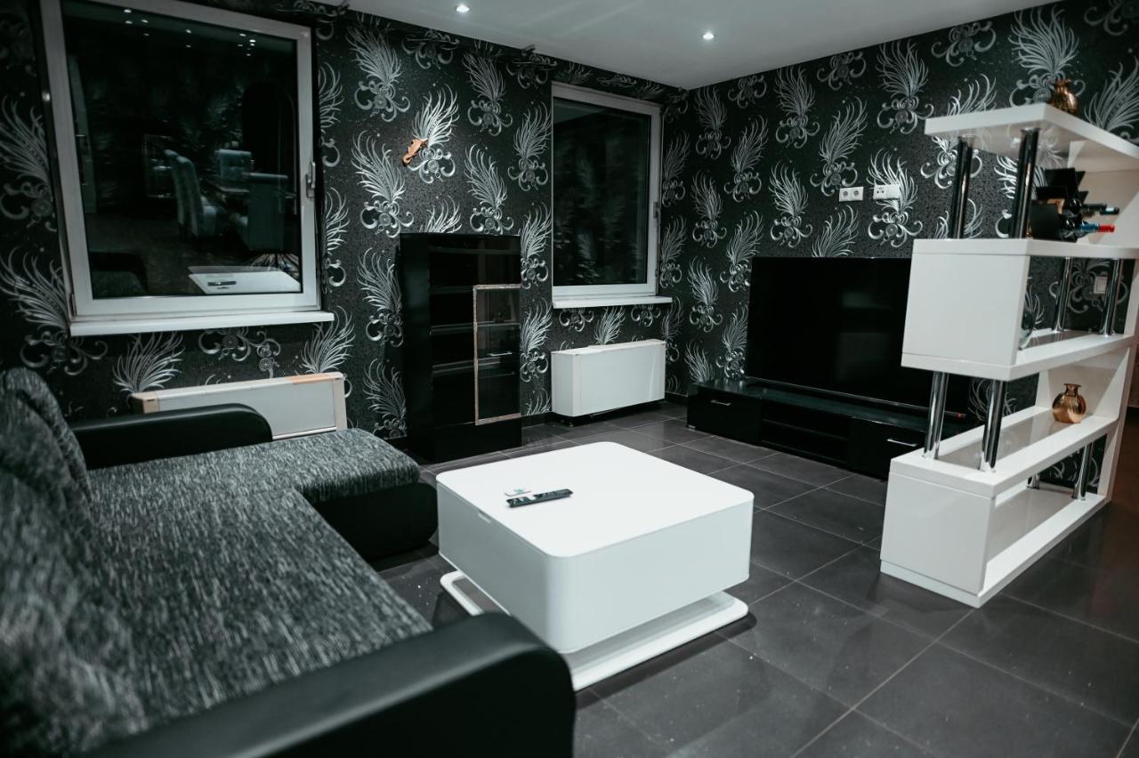 Vip Vienna Shopping Center 5 Appartment Экстерьер фото